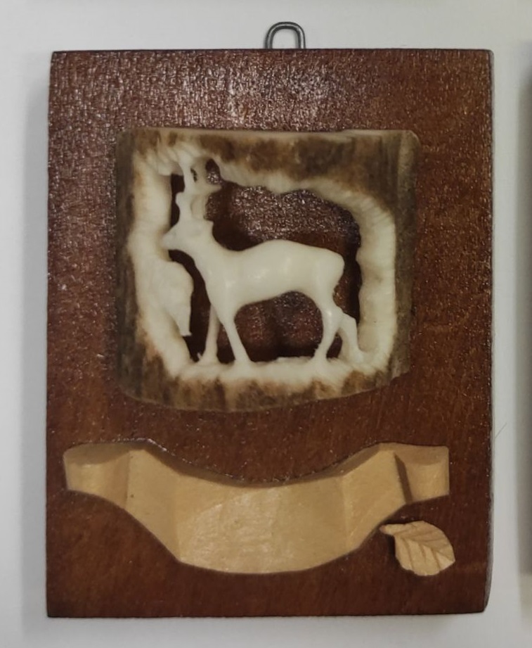 Brúsený obrázok z parohoviny Srnec 2